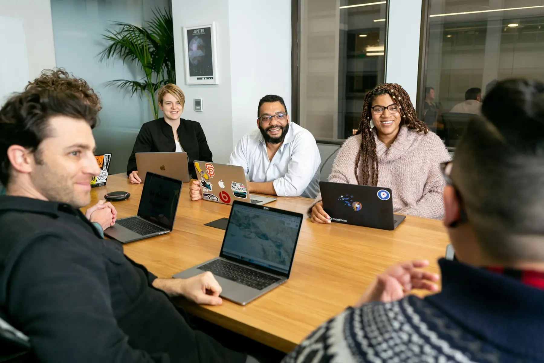 Administrations, collectivités & services publics · Pantome